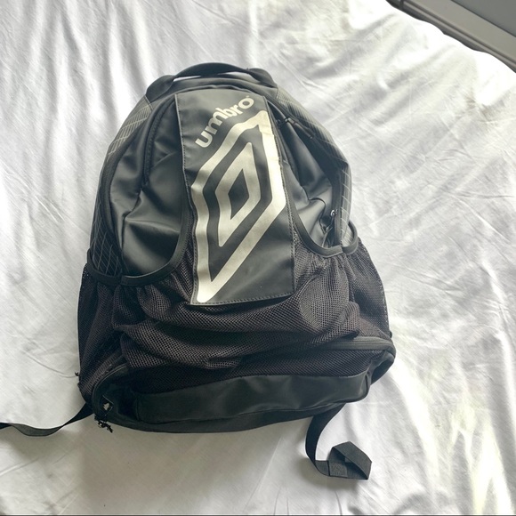 umbro bag